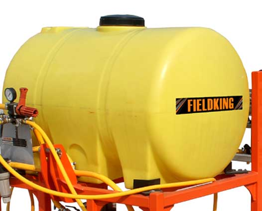 Fieldking FKTMS-550 boom sprayer in Tanzania